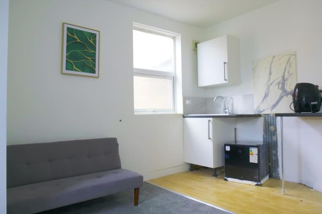 Discover Your Cozy Haven A Perfect Studio Getaway 레밍톤 외부 사진